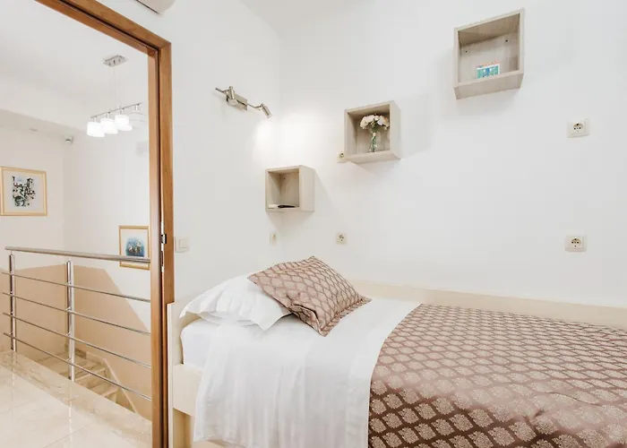 Apartman Mija *